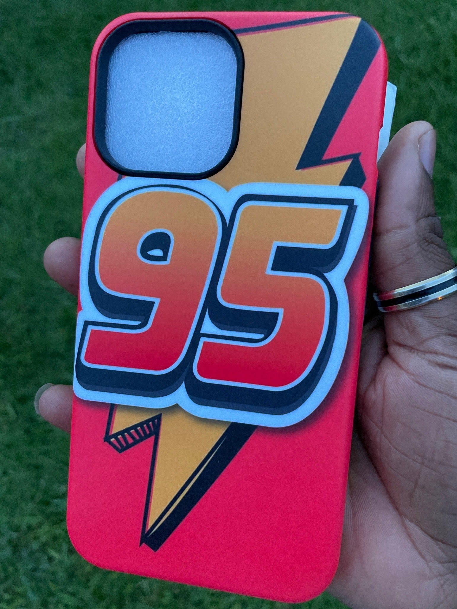 Pochette iPhone 13 Pro Max Racing 95 🏎️🔥